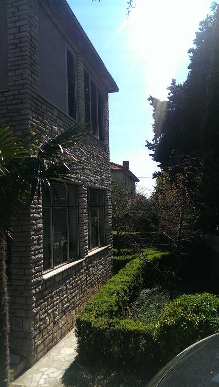 Garden Apartment Kaštela Habitación foto